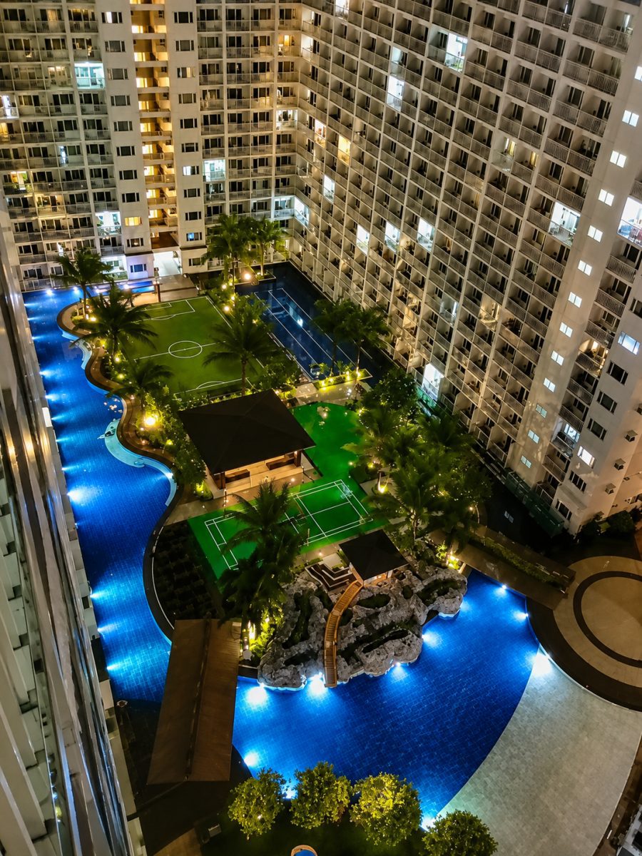 AFFORDABLE CONDO FOR SALE IN MOA 4M ALL IN!