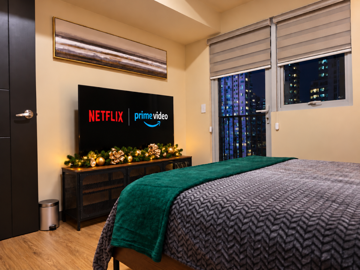 Spacious 2BR Makati Condo | MRT | WiFi + Washer